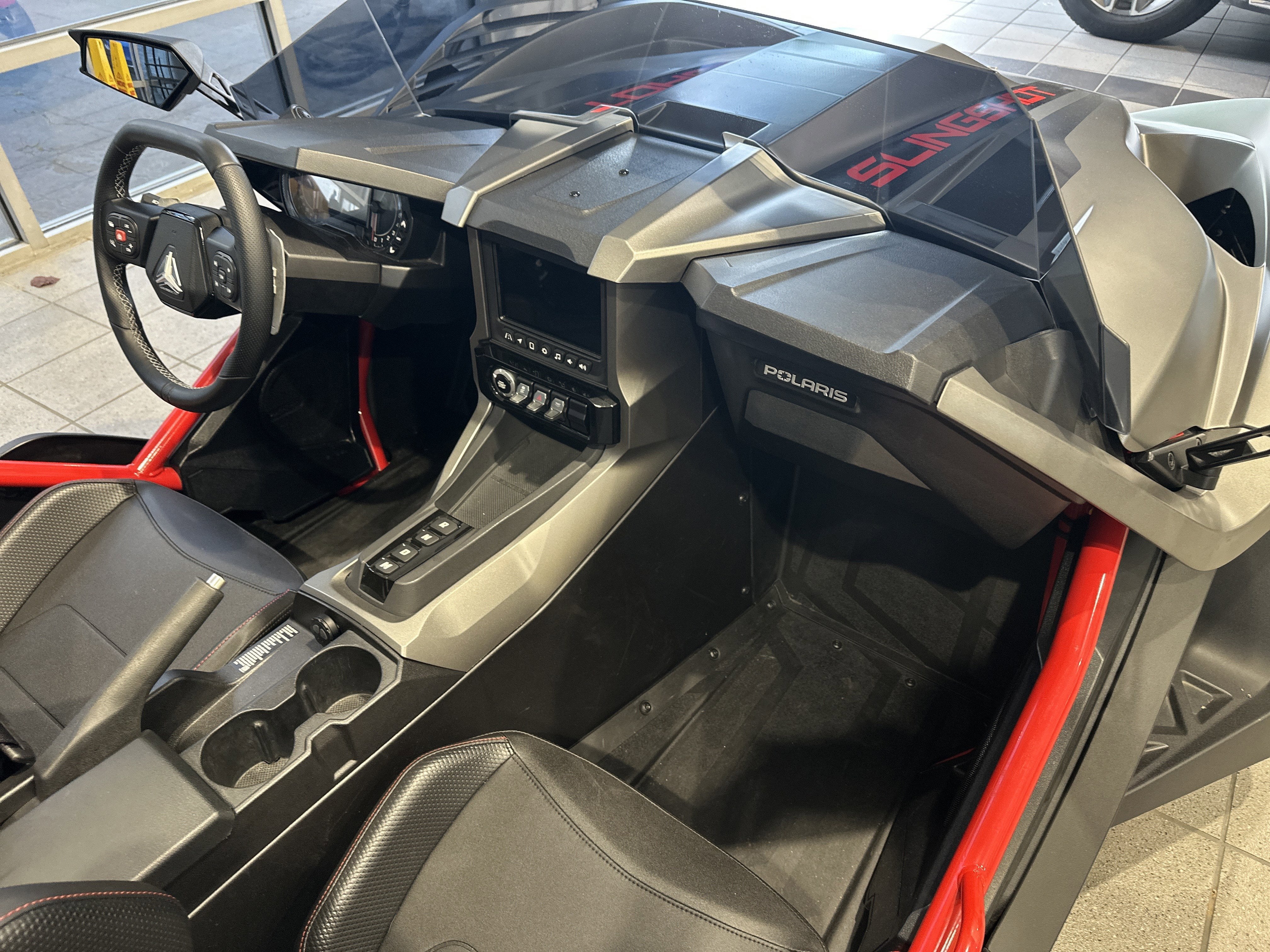 2024 POLARIS(MC) SLINGSHOT Base
