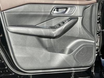 2023 Nissan Rogue SL FWD