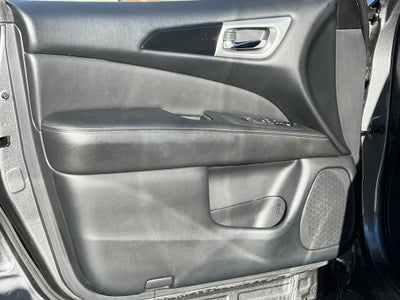 2020 Nissan Pathfinder SV 2WD