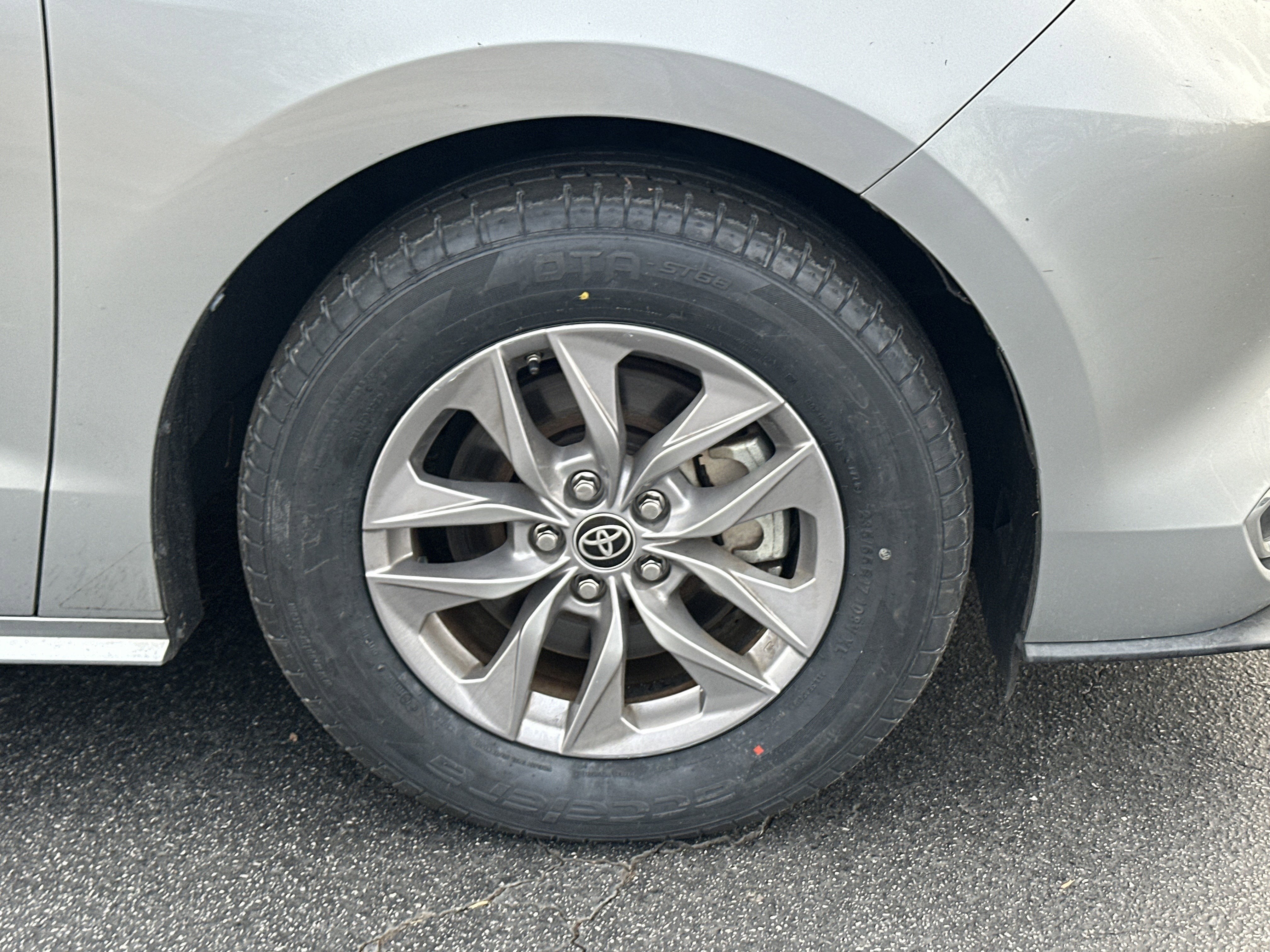 2022 Toyota Sienna XLE