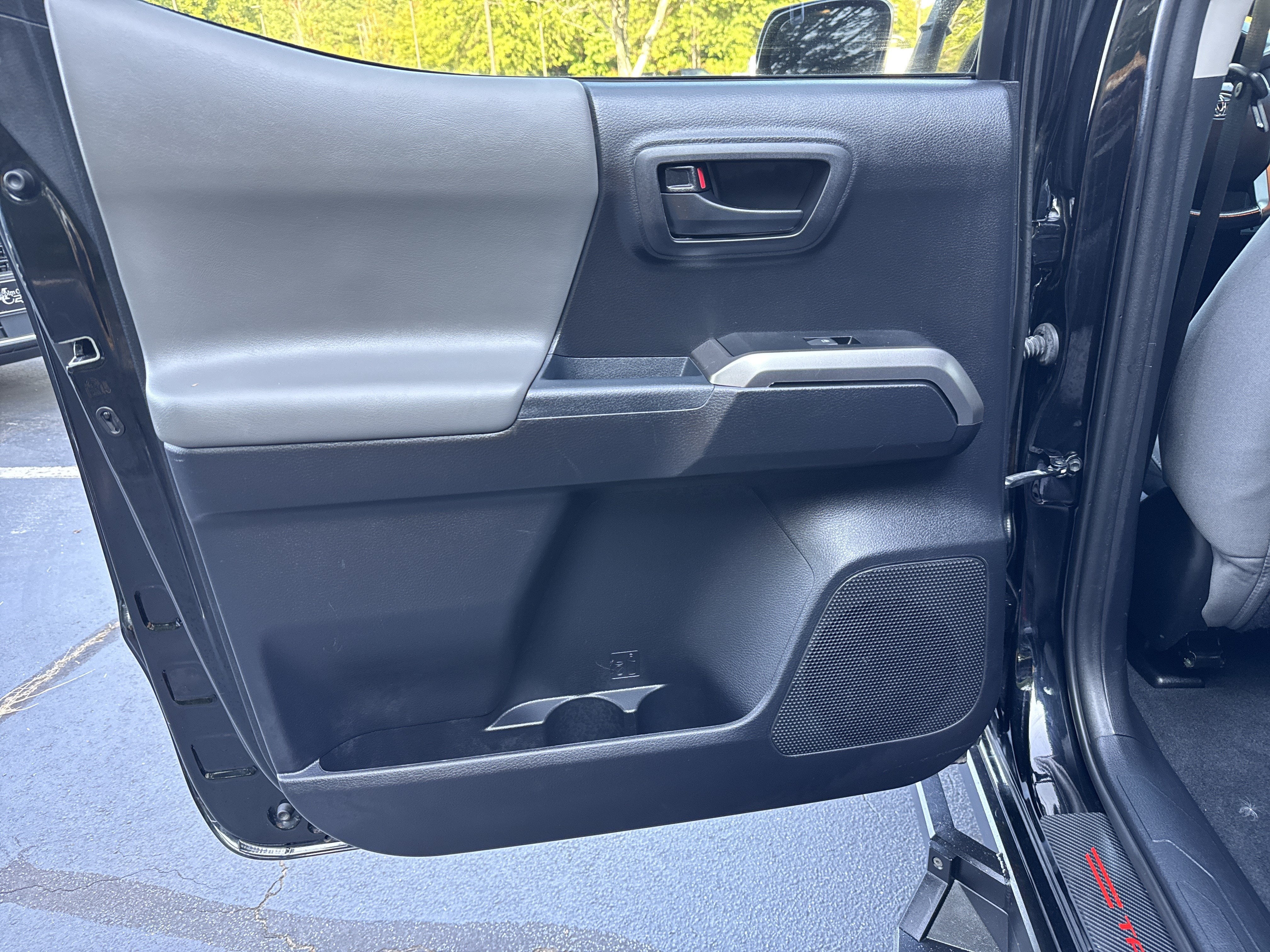 2021 Toyota Tacoma SR5 V6