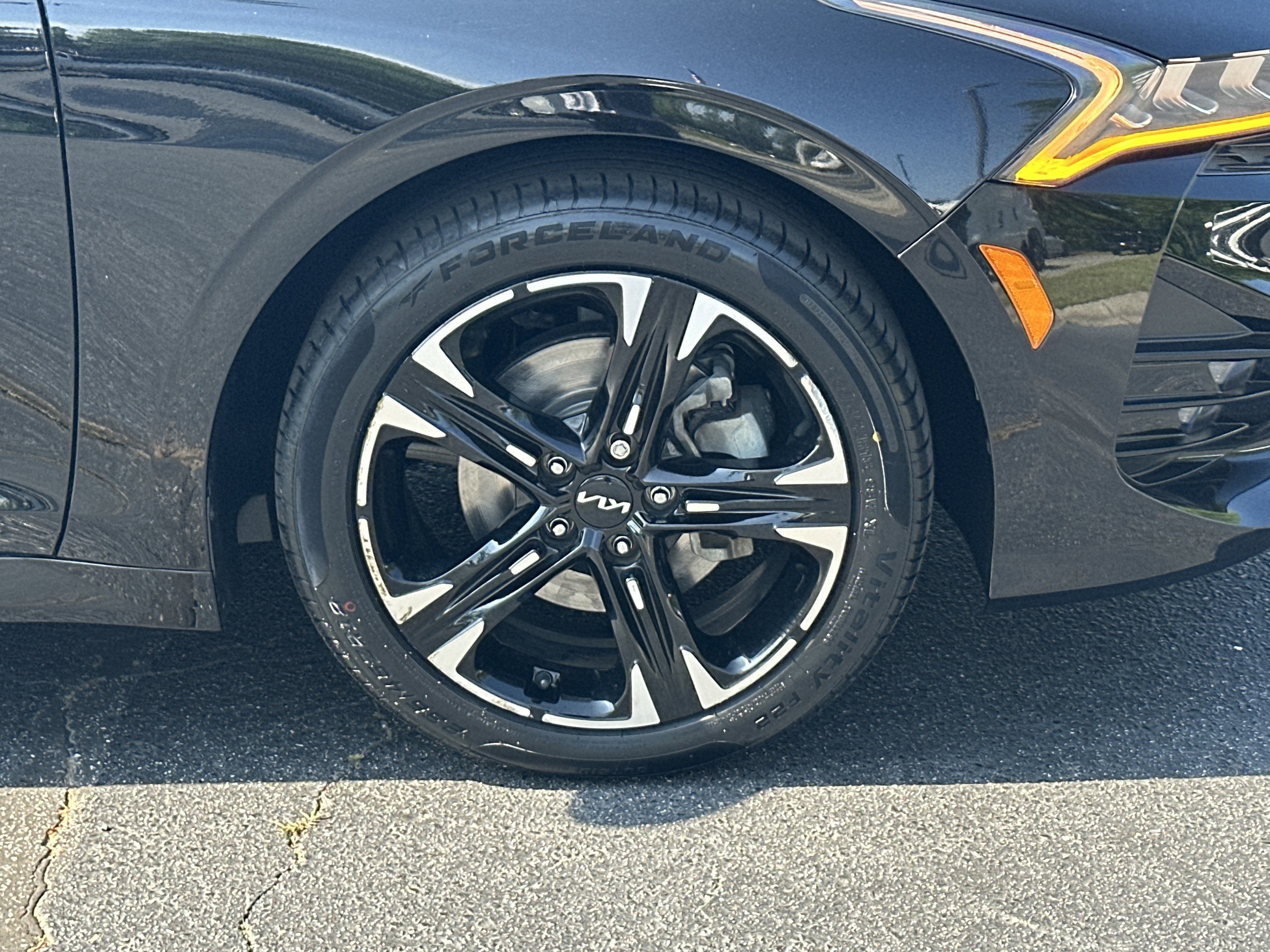 2024 Kia K5 GT-Line