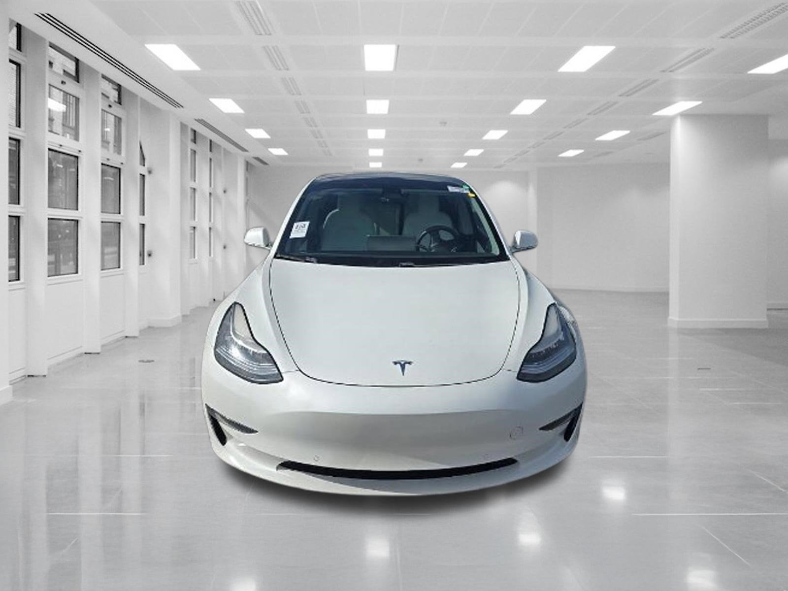 2020 Tesla Model 3 Standard Range Rear-Wheel Drive