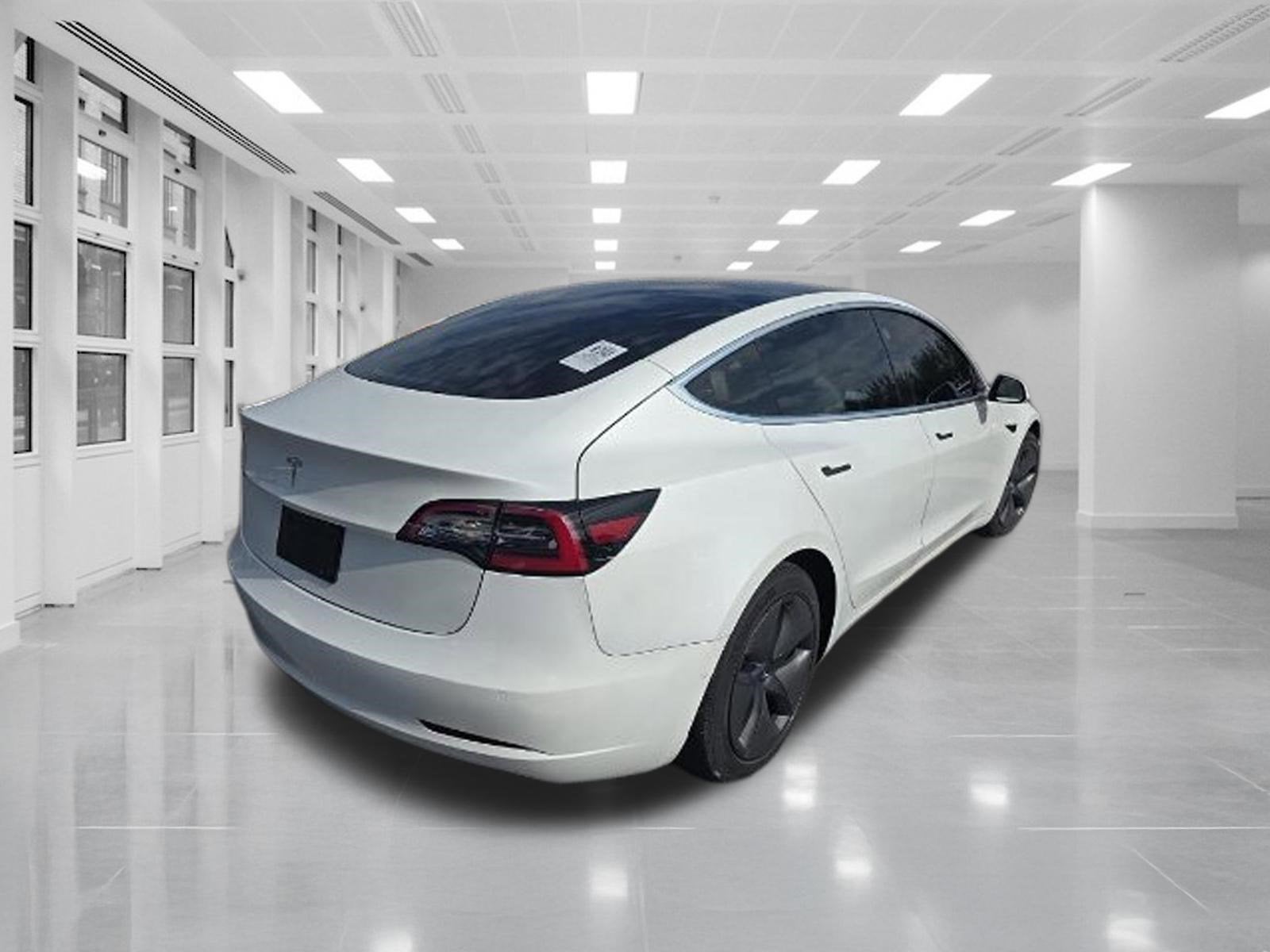 2020 Tesla Model 3 Standard Range Rear-Wheel Drive