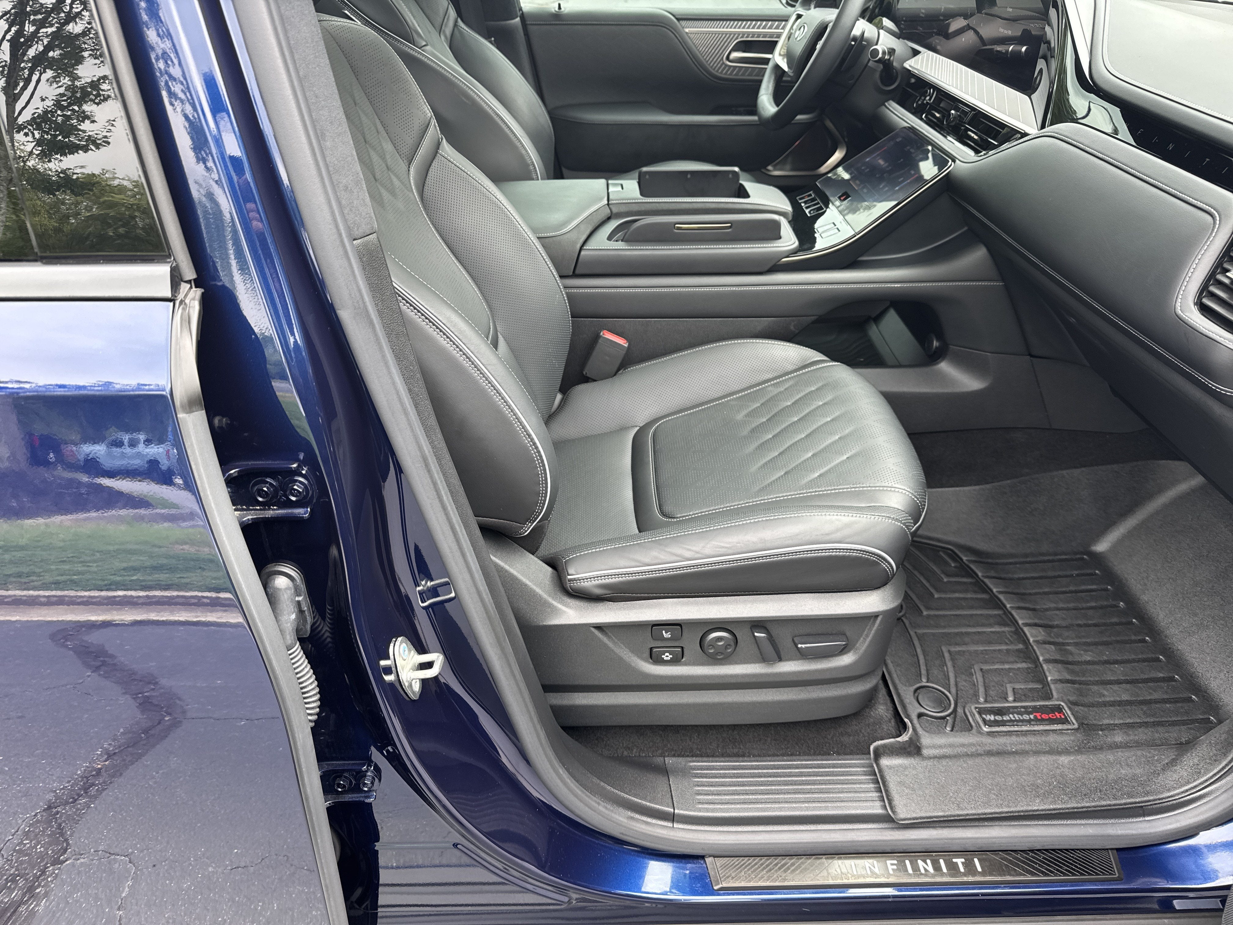 2025 INFINITI QX80 AUTOGRAPH AWD