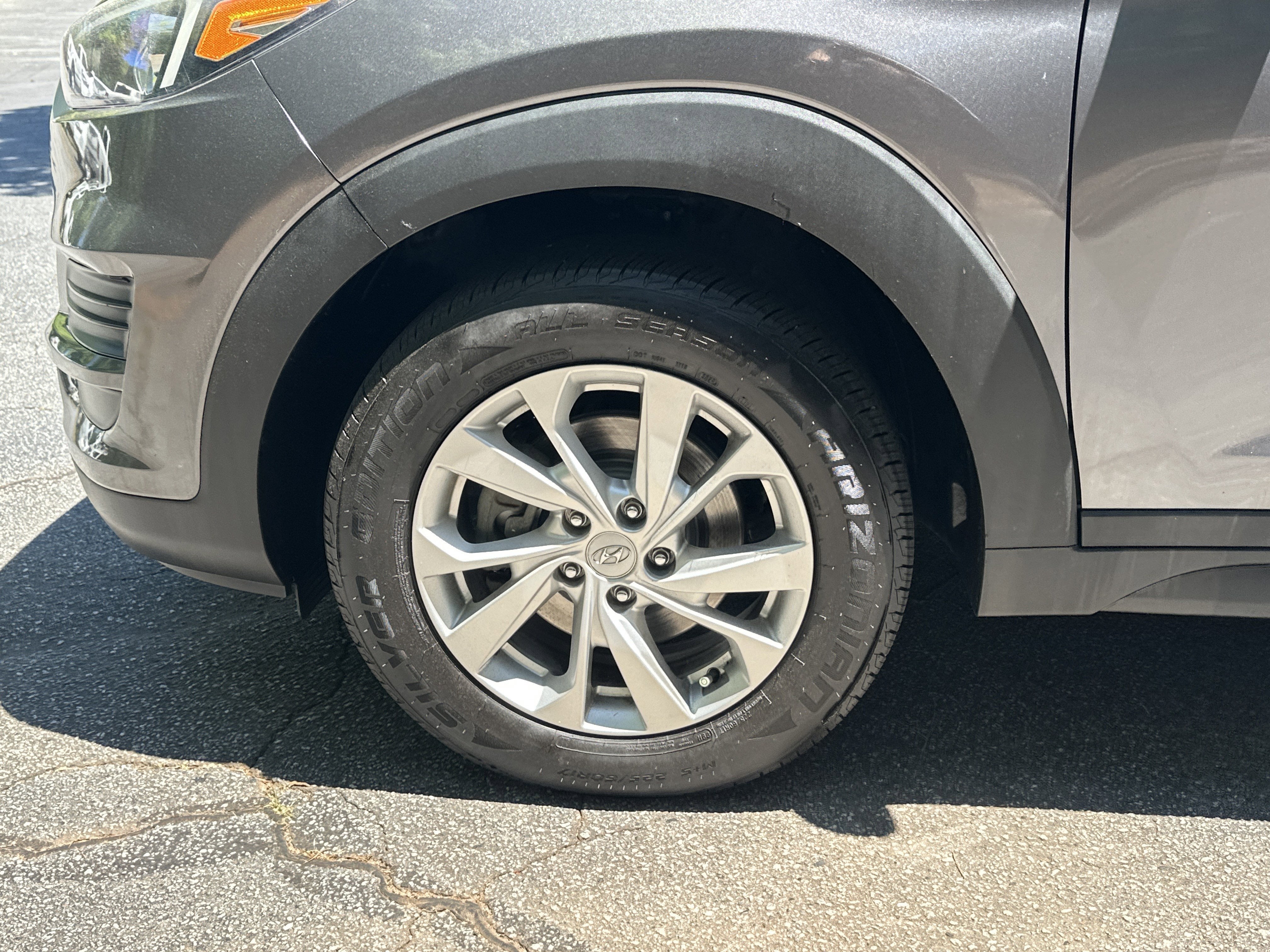 2020 Hyundai Tucson SE