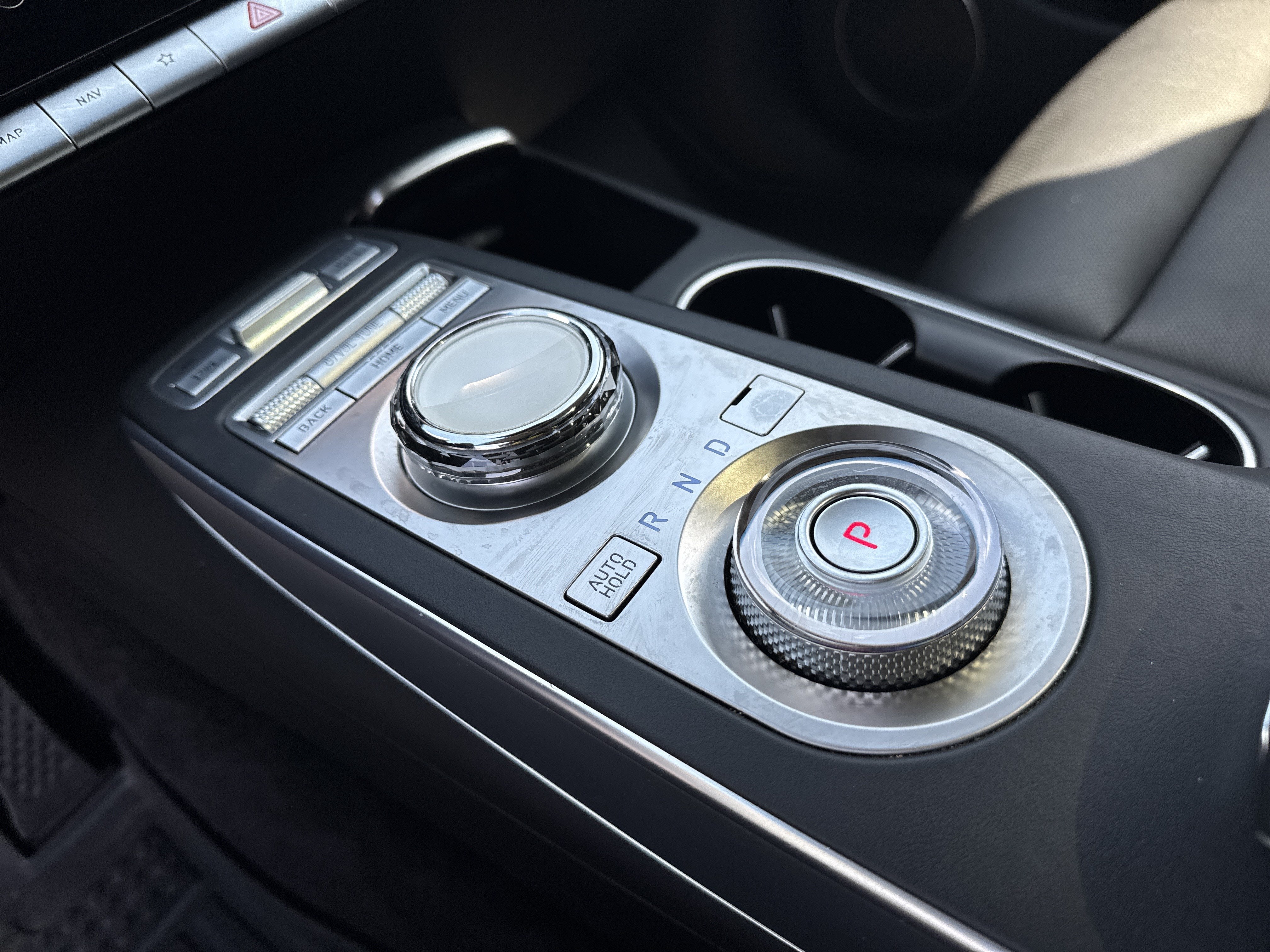 2023 Genesis GV70 2.5T AWD