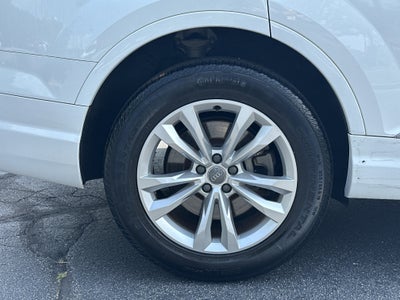 2019 Audi Q7 45 Premium