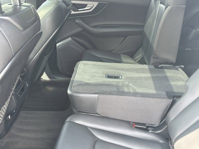 2019 Audi Q7 45 Premium