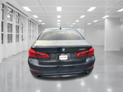 2018 BMW 530i 530i