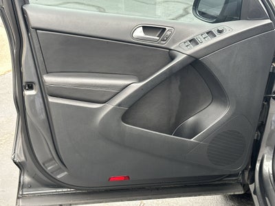 2016 Volkswagen Tiguan SE