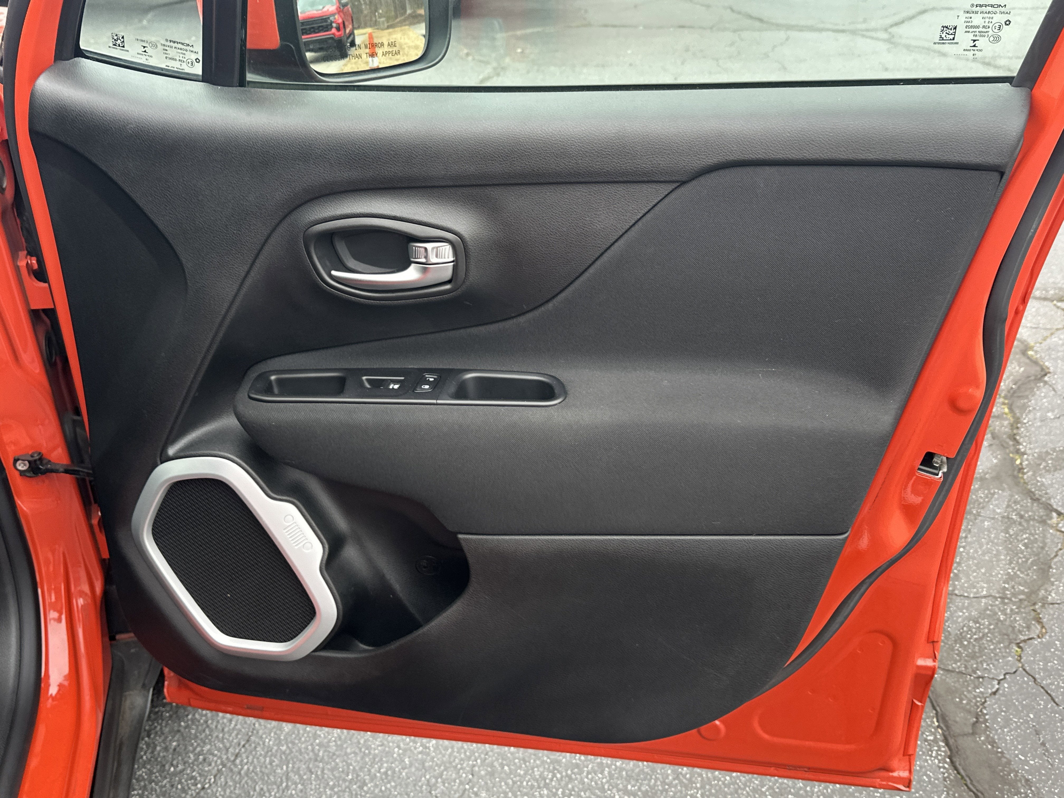 2019 Jeep Renegade Latitude FWD