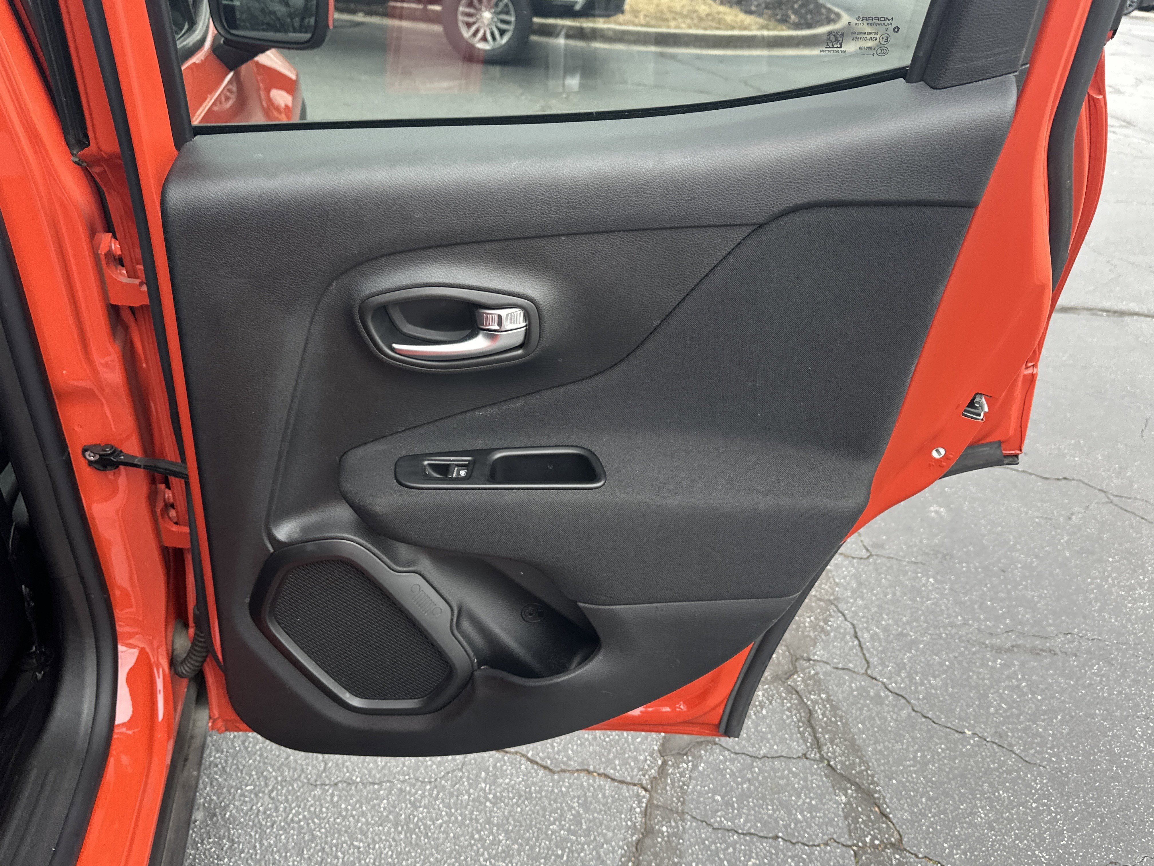 2019 Jeep Renegade Latitude FWD