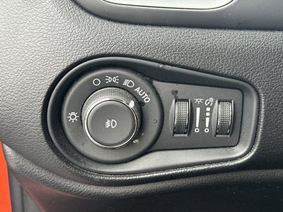 2019 Jeep Renegade Latitude FWD