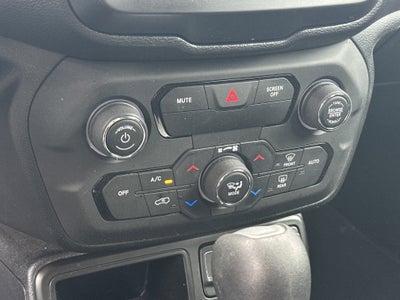 2019 Jeep Renegade Latitude FWD