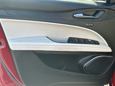2021 Alfa Romeo Stelvio ICE