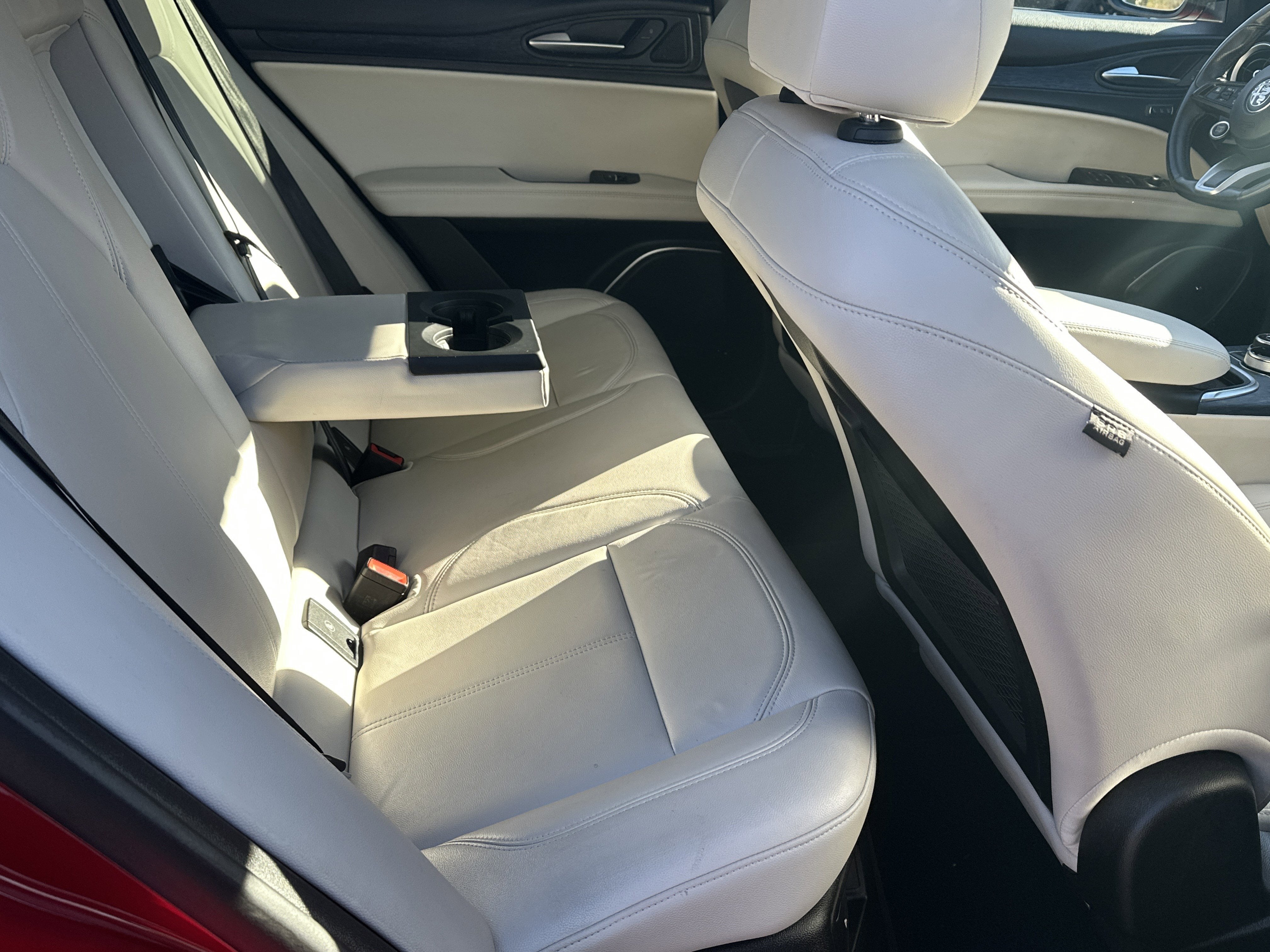 2021 Alfa Romeo Stelvio ICE